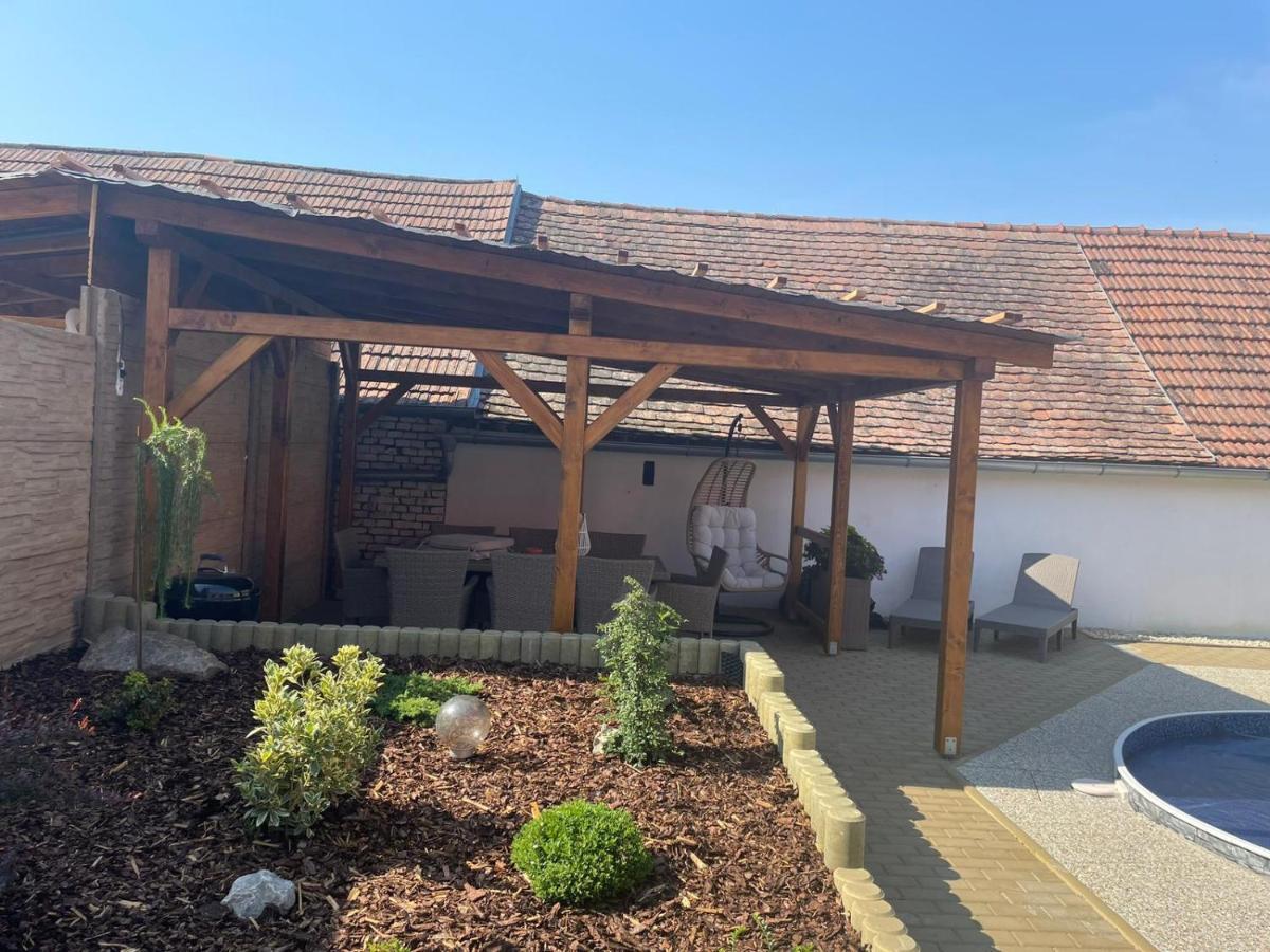 Apartmany U Palavy Přítluky Zewnętrze zdjęcie