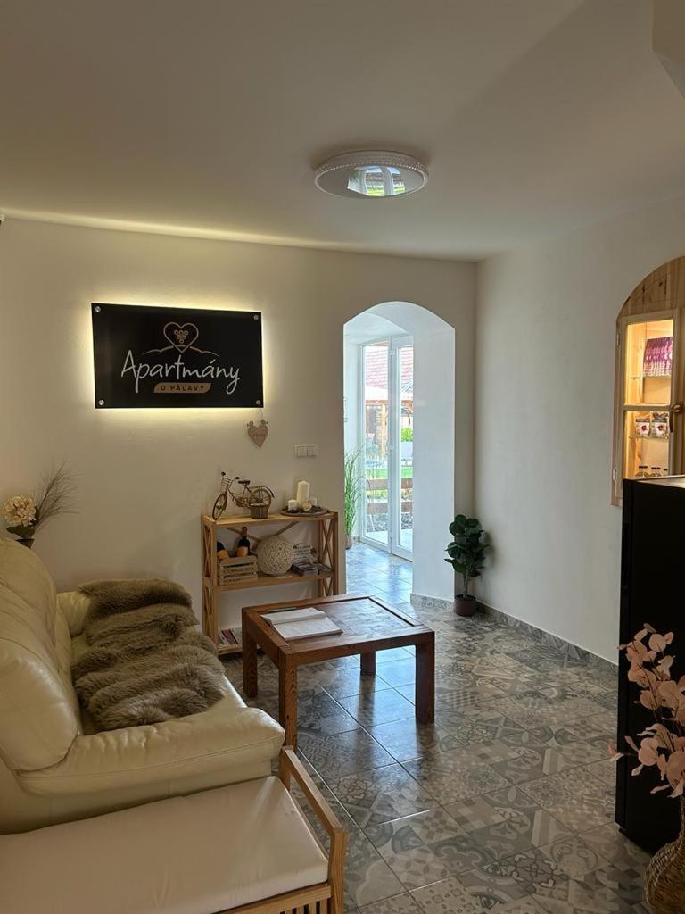 Apartmany U Palavy Přítluky Zewnętrze zdjęcie